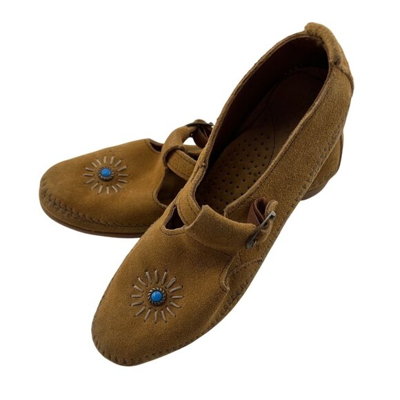 MINNETONKA “SUNDIAL” TAN SUEDE EMBELLISHED EMBROIDERED MOCCASINS SIZE 8 7.5 - Picture 1 of 6